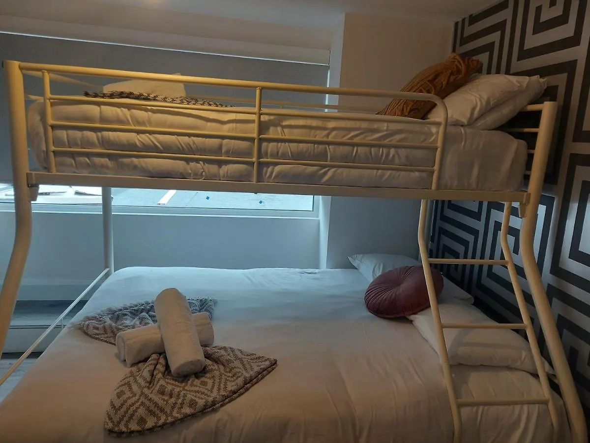 Tribeca Stay Galway Guest house
